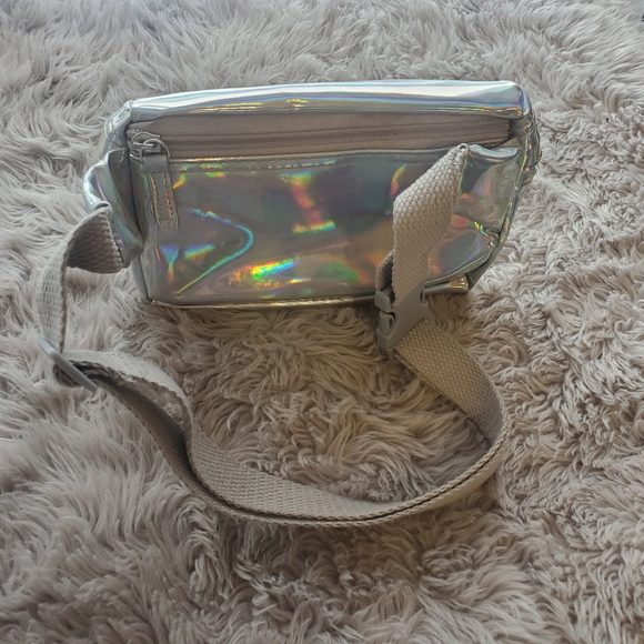 Irridescent Metallic Silver Fanny Pack - Picture 2 of 5